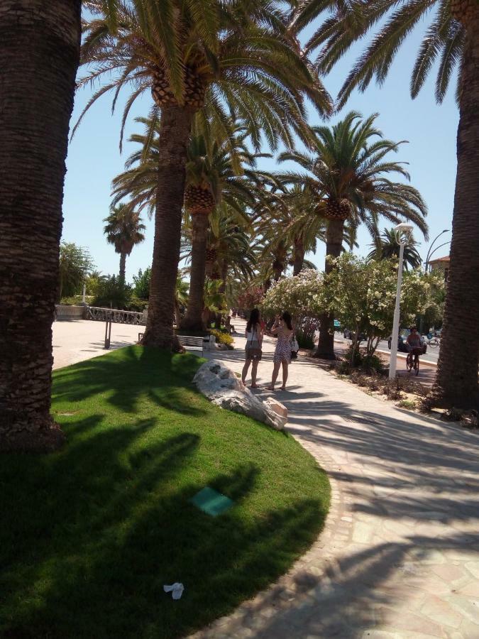 Appartamento Felicia San Benedetto del Tronto Exterior photo